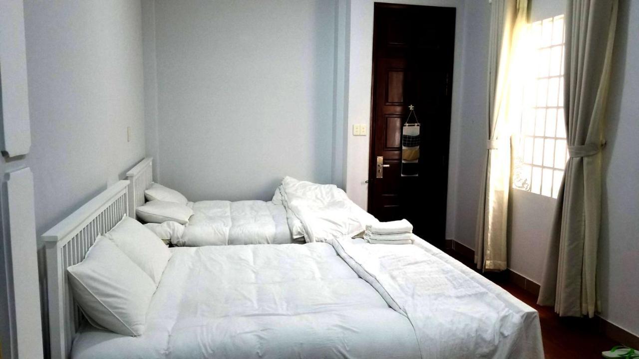 Hostel The Roost Ho Chi Minh City